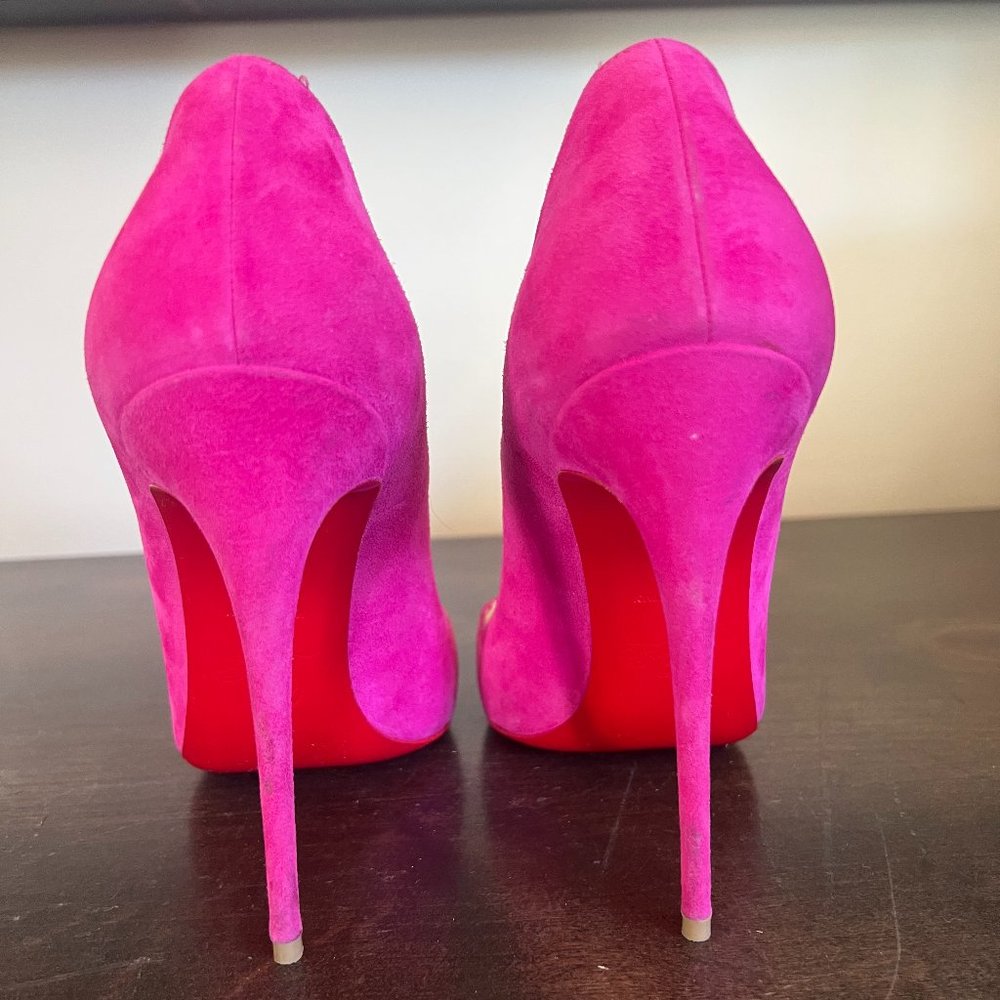 So Kate Christian Louboutin suede pink
